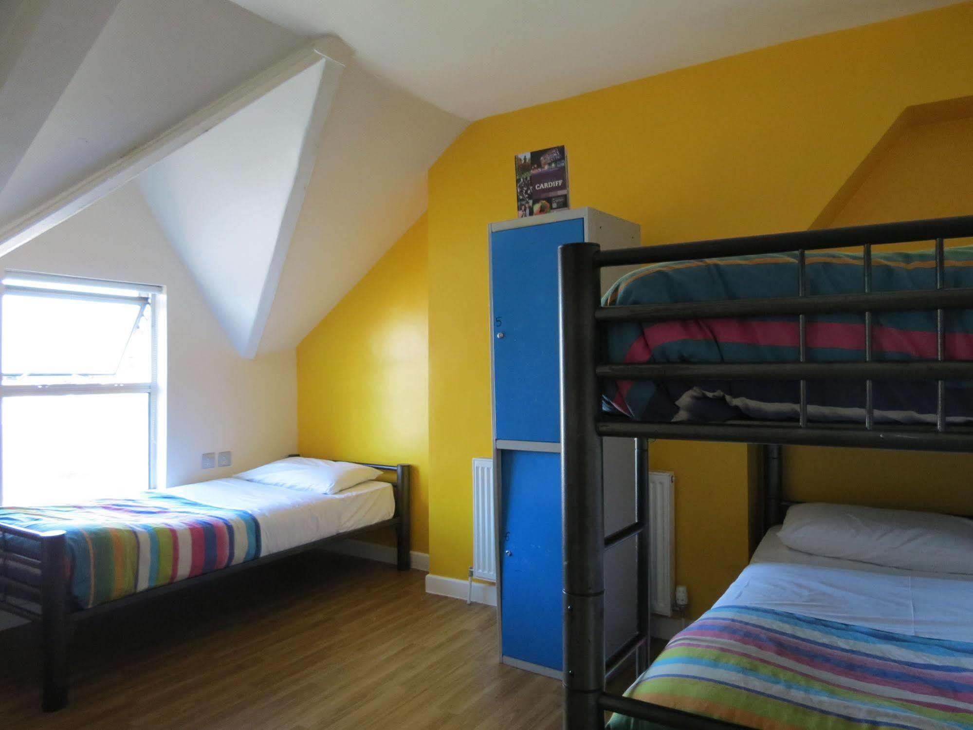 Nosda Studio Hostel Cardiff Eksteriør billede